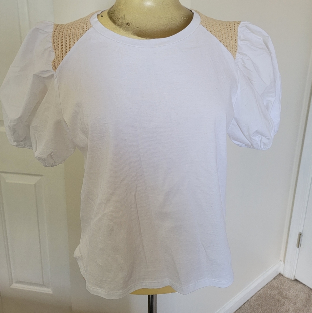 Zara White T-Shirt with puffy sleeves